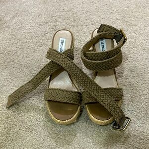 Steve Madden Sandals (Olive color) Fantasik 8 Fabric Upper Fabric Outsole